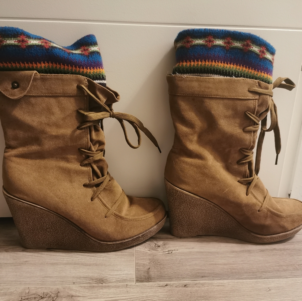 Wedged Boot